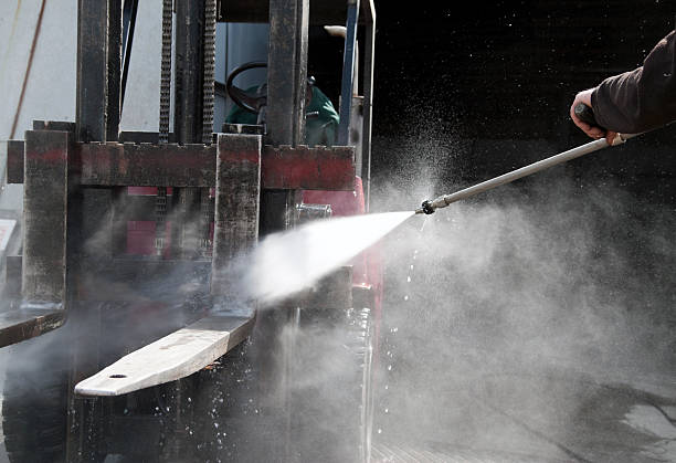 Best Roof Power Washing Services  in Fredericktown, OH